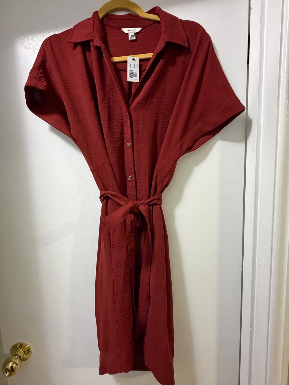 NWT Button-Front Collared Belted Dress with Pockets - Rust Red